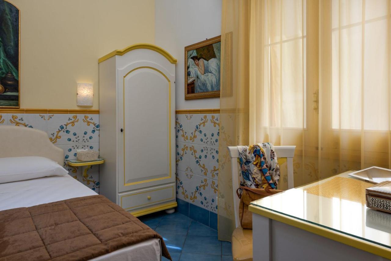 Albert Rooms & Breakfast Сан Вито ло Капо Екстериор снимка